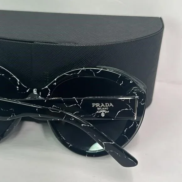 New Authentic- PRADA Dark Grey Cat Eye Ladies Sunglasses PR 01YS 09V5S0 54 - Picture 2 of 16